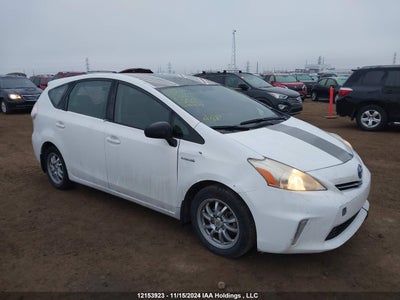 TOYOTA PRIUS V 2012