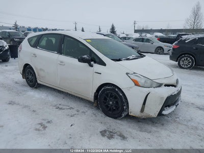 TOYOTA PRIUS V 2016