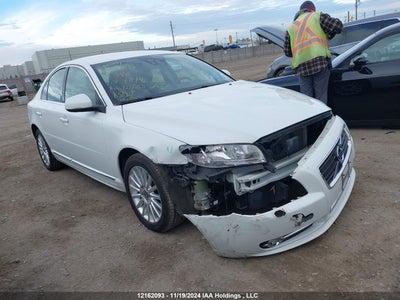 VOLVO S80 2012