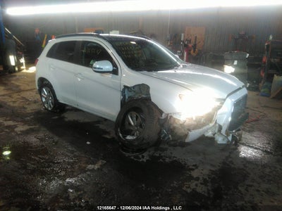 MITSUBISHI RVR 2014