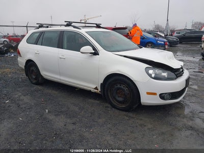 VOLKSWAGEN GOLF WAGON 2011