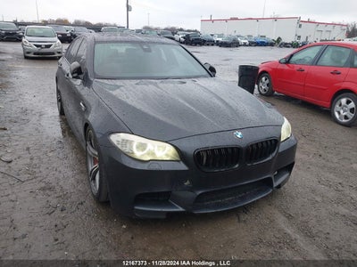 BMW M5 2013
