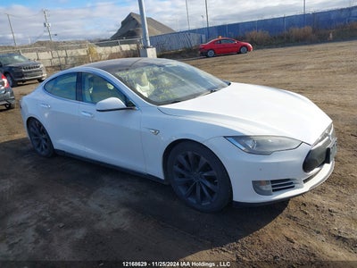 TESLA MODEL S 2014