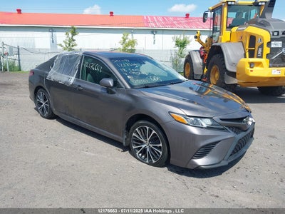 TOYOTA CAMRY 2018