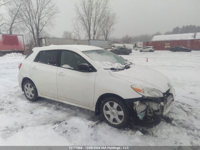 TOYOTA MATRIX 2010