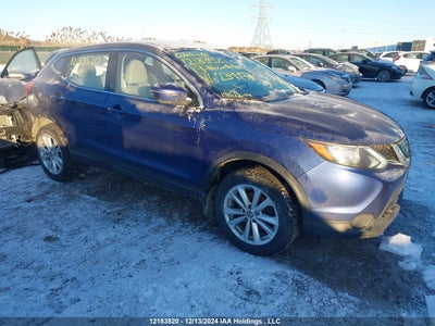 NISSAN QASHQAI 2019