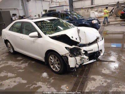 TOYOTA CAMRY 2014