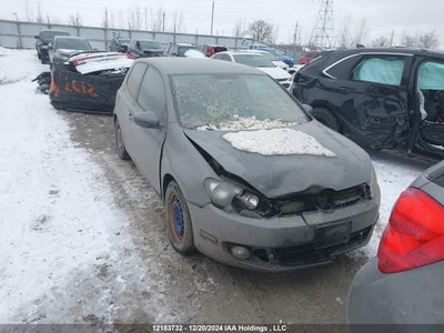 VOLKSWAGEN GOLF 2013