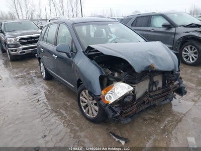 KIA RONDO 2012