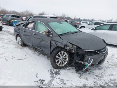 CHRYSLER 200 2015