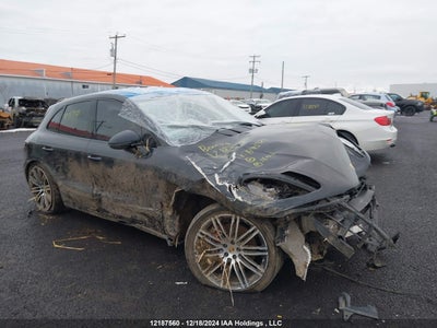 PORSCHE MACAN 2016