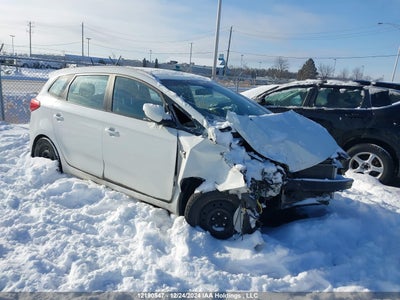 KIA RONDO 2016