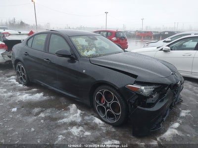 ALFA ROMEO GIULIA 2022