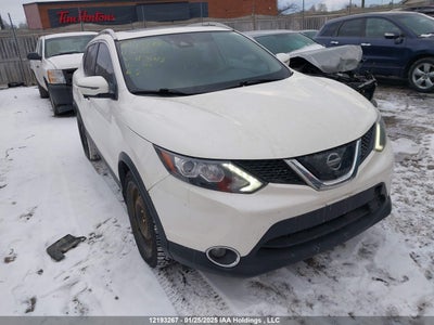 NISSAN QASHQAI 2017