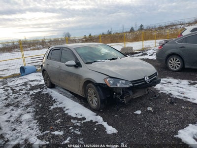 VOLKSWAGEN GOLF 2015