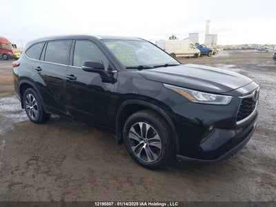 TOYOTA HIGHLANDER 2021