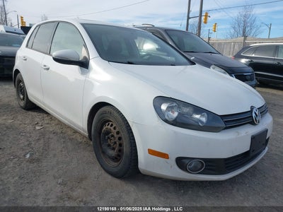VOLKSWAGEN GOLF 2013
