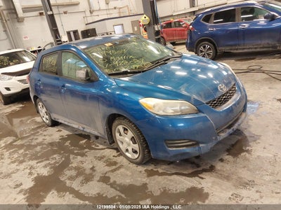 TOYOTA MATRIX 2010