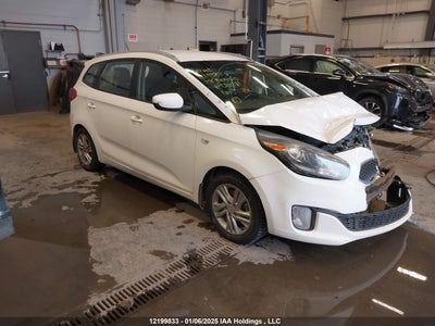 KIA RONDO 2015