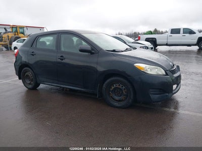 TOYOTA MATRIX 2010
