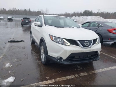 NISSAN QASHQAI 2019