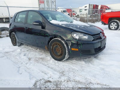 VOLKSWAGEN GOLF 2011