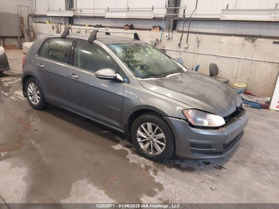 VOLKSWAGEN GOLF 2015