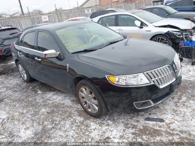 LINCOLN MKZ 2011