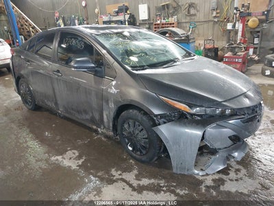 TOYOTA PRIUS PRIME 2021