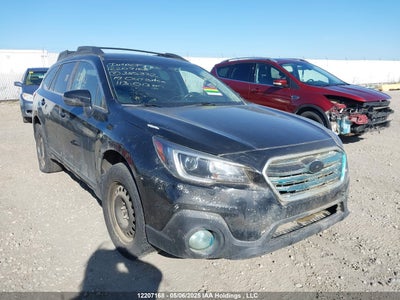 SUBARU OUTBACK 2019