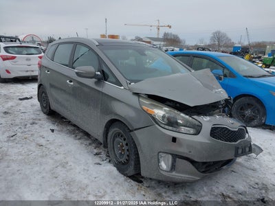KIA RONDO 2015