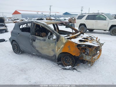 TOYOTA PRIUS 2016