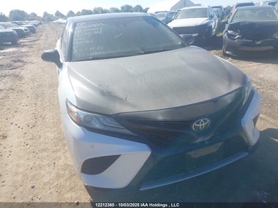 TOYOTA CAMRY 2018