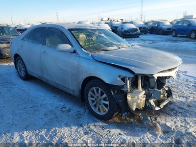TOYOTA CAMRY 2011