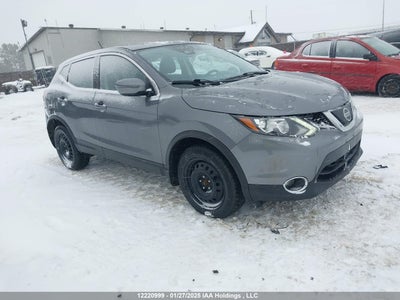 NISSAN QASHQAI 2019