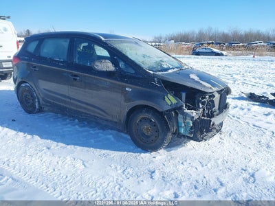 KIA RONDO 2015