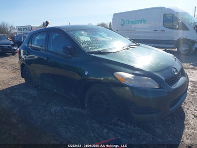 TOYOTA MATRIX 2011