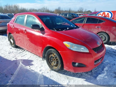 TOYOTA MATRIX 2010