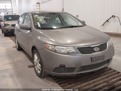 KIA FORTE5 2011