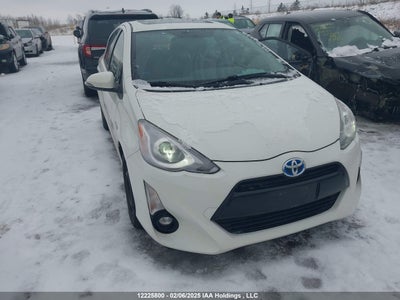 TOYOTA PRIUS C 2015