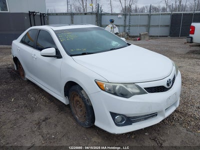 TOYOTA CAMRY 2014