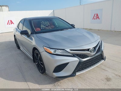 TOYOTA CAMRY 2020