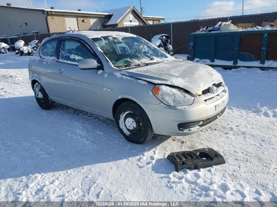 HYUNDAI ACCENT 2010