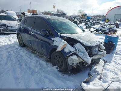 NISSAN LEAF 2017