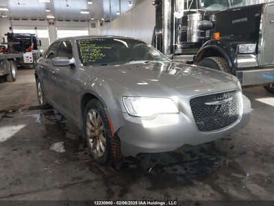 CHRYSLER 300 2018