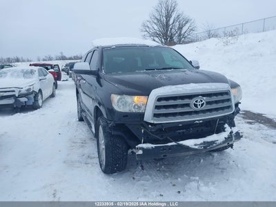 TOYOTA SEQUOIA 2015