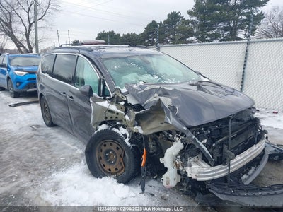 CHRYSLER PACIFICA 2017