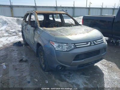 MITSUBISHI OUTLANDER 2014