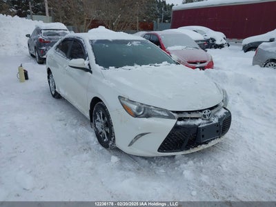 TOYOTA CAMRY 2016