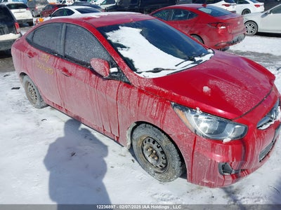HYUNDAI ACCENT 2012